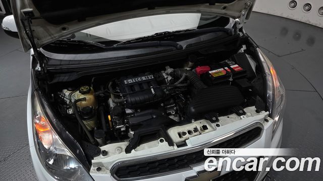 Chevrolet Spark LPG LT Standard 2014 — фото 6