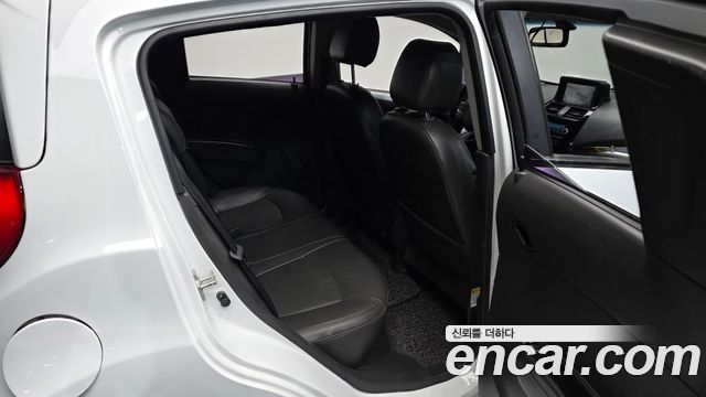Chevrolet Spark LPG LT Standard 2014 — фото 12