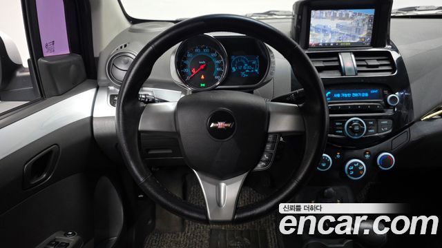 Chevrolet Spark LPG LT Standard 2014 — фото 13