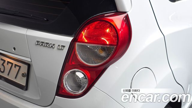 Chevrolet Spark LPG LT Standard 2014 — фото 23
