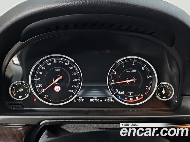BMW 5 Series (F10) 528i M Aero Dynamic 2016 — фото 7
