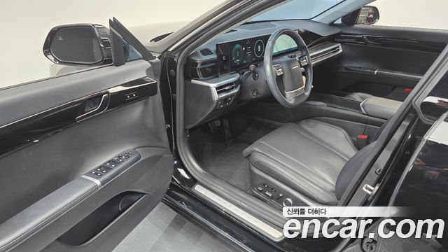Hyundai Grandeur (GN7) 2,5 Gasoline 2WD Exclusive 2023 — фото 10