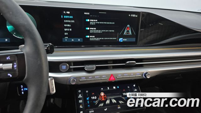 Hyundai Grandeur (GN7) 2,5 Gasoline 2WD Exclusive 2023 — фото 14