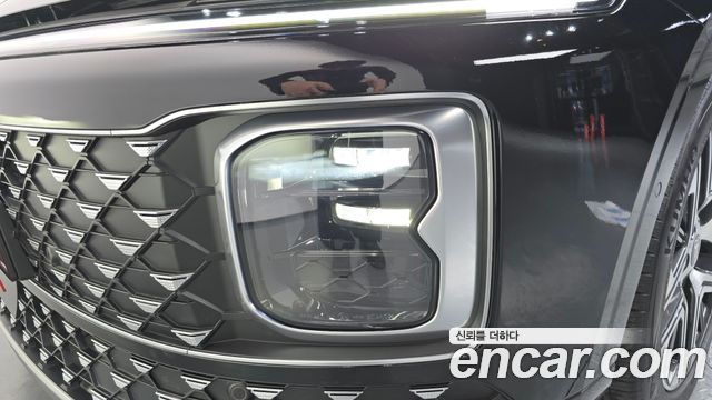 Hyundai Grandeur (GN7) 2,5 Gasoline 2WD Exclusive 2023 — фото 22