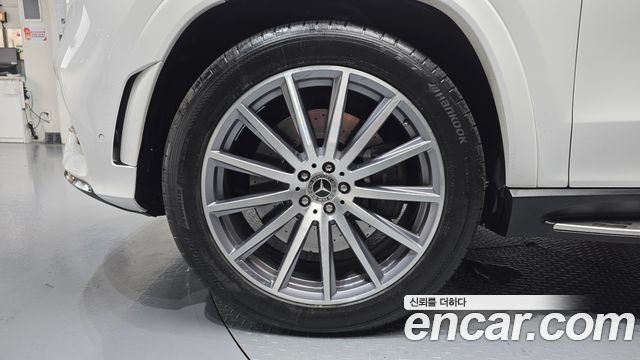 Mercedes-Benz GLS-Class (X167) GLS580 4MATIC 2022 — фото 5