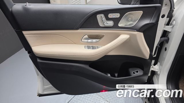 Mercedes-Benz GLS-Class (X167) GLS580 4MATIC 2022 — фото 24