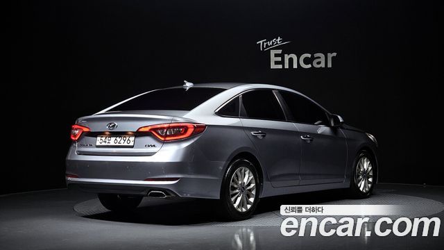 Hyundai Sonata (LF) 2.0 Smart 2015 — фото 2