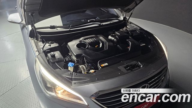Hyundai Sonata (LF) 2.0 Smart 2015 — фото 6