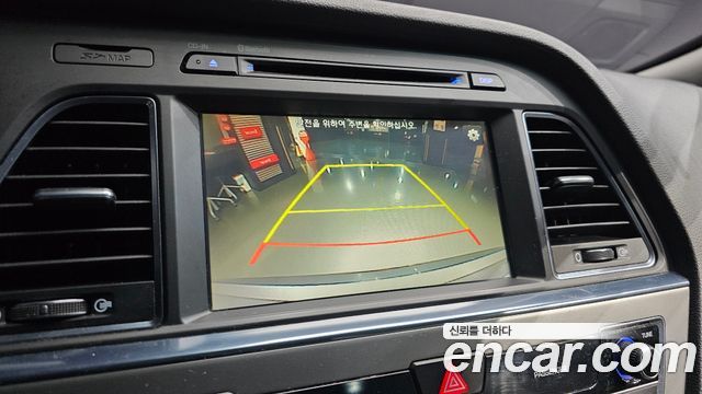 Hyundai Sonata (LF) 2.0 Smart 2015 — фото 15