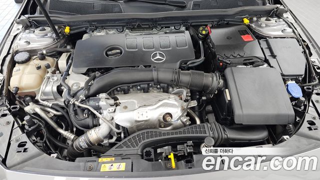 Mercedes-Benz A-Class (W177) A220 Sedan 2021 — фото 6