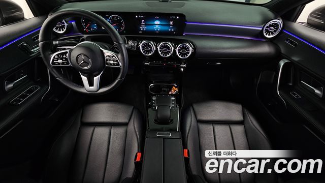 Mercedes-Benz A-Class (W177) A220 Sedan 2021 — фото 7