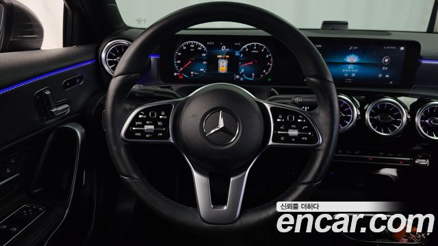 Mercedes-Benz A-Class (W177) A220 Sedan 2021 — фото 13