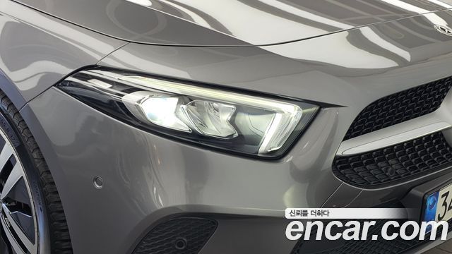 Mercedes-Benz A-Class (W177) A220 Sedan 2021 — фото 22