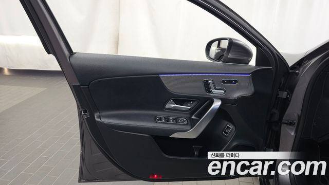 Mercedes-Benz A-Class (W177) A220 Sedan 2021 — фото 24