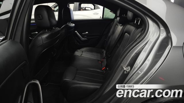 Mercedes-Benz A-Class (W177) A220 Sedan 2021 — фото 26