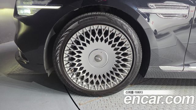 Genesis G90 5.0 AWD Prestige 2020 — фото 5