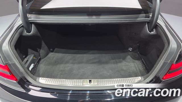 Genesis G90 5.0 AWD Prestige 2020 — фото 19