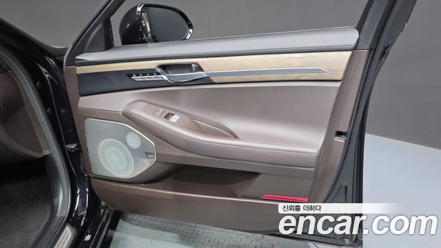 Genesis G90 5.0 AWD Prestige 2020 — фото 24