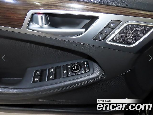 Genesis G80 3.3 GDI Premium Luxury 2017 — фото 16