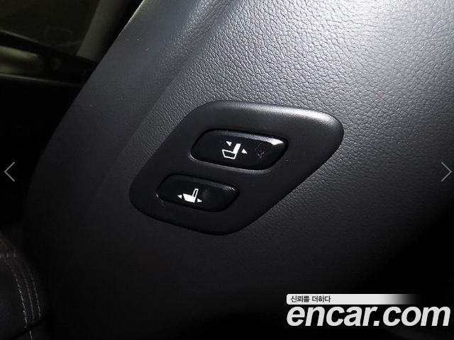 Genesis G80 3.3 GDI Premium Luxury 2017 — фото 18