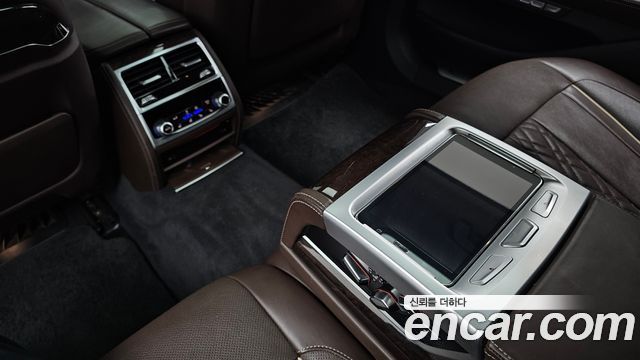 BMW 7 Series (G11) 740Li xDrive 2016 — фото 23