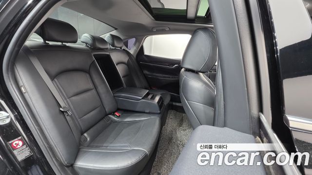 Hyundai Grandeur (IG) 3.0 LPi Modern (Rental Car) 2018 — фото 18