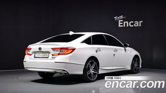 Honda Accord (X) 2.0 Hybrid Touring 2021 — фото 2