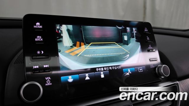Honda Accord (X) 2.0 Hybrid Touring 2021 — фото 15
