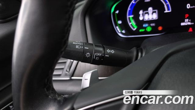 Honda Accord (X) 2.0 Hybrid Touring 2021 — фото 28