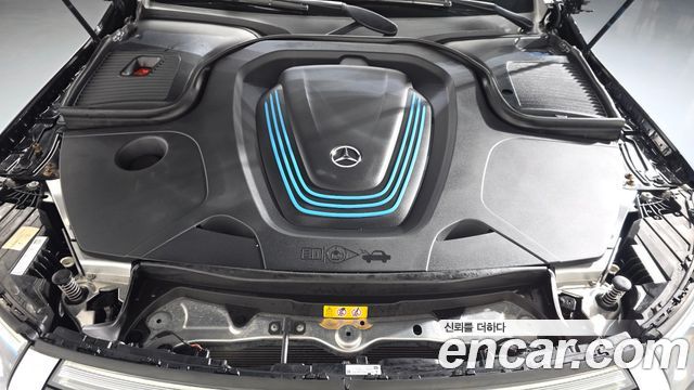 Mercedes-Benz EQC (N293) EQC400 4MATIC 2020 — фото 6