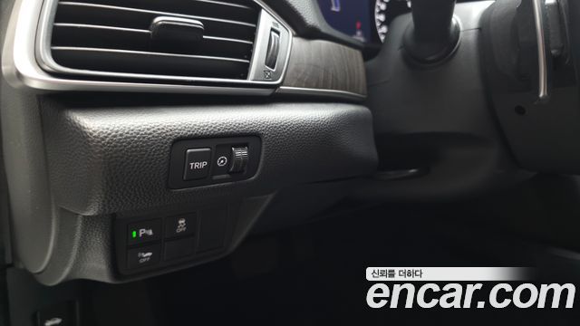 Honda Accord (X) 2.0 Hybrid EX-L 2018 — фото 29