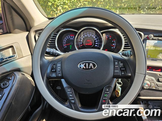 Kia K5 LPI Luxury 2013 — фото 17