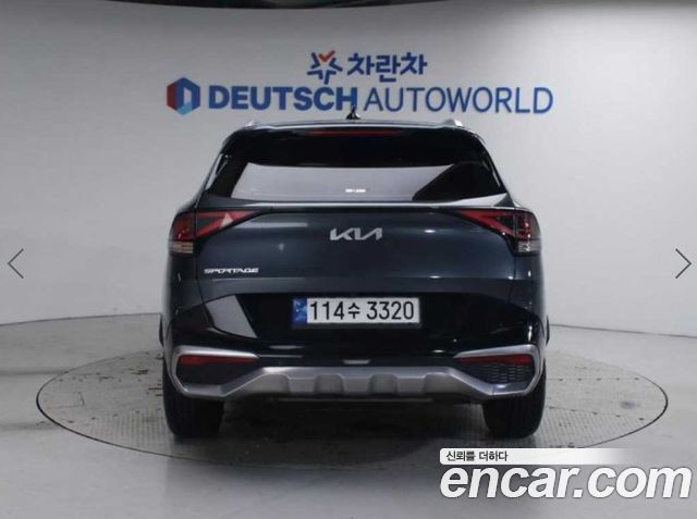 Kia Sportage (V) Gasoline 1.6 Turbo 2WD Signature 2023 — фото 3