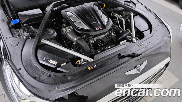 Genesis EQ900 3.3 T-GDI AWD Prestige 2016 — фото 6