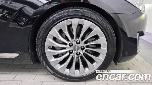 Genesis EQ900 3.3 T-GDI AWD Prestige 2016 — фото 21