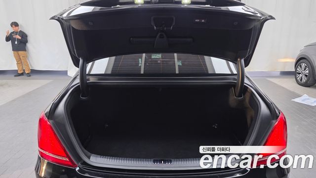 Genesis EQ900 3.3 T-GDI AWD Prestige 2016 — фото 27