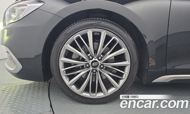 Hyundai Grandeur (IG) 2.4 Premium 2019 — фото 5