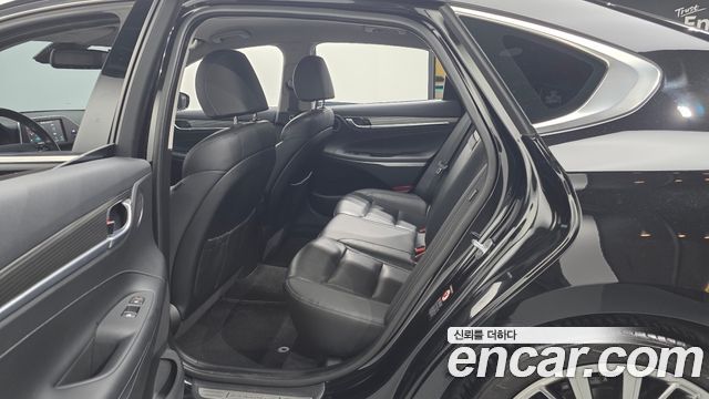Hyundai Grandeur (IG) 2.4 Premium 2019 — фото 11