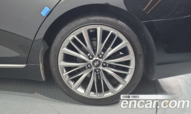 Hyundai Grandeur (IG) 2.4 Premium 2019 — фото 21