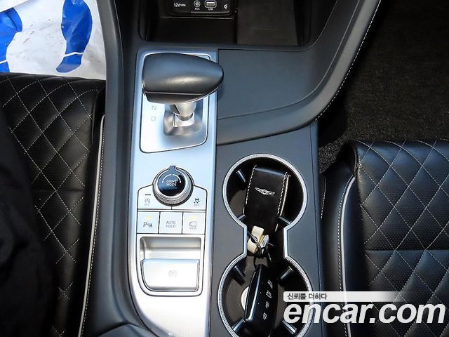 Genesis G70 3.3T Sport AWD Prestige 2020 — фото 15