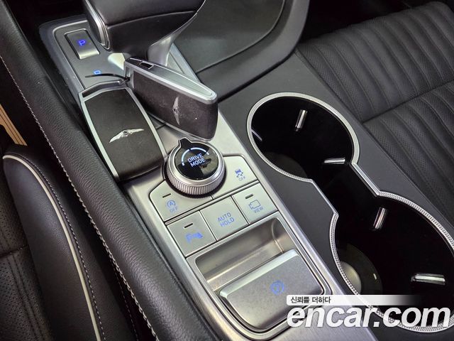 Genesis G70 2.0T Supreme 2018 — фото 19