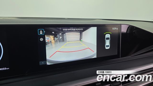 Hyundai Grandeur (GN7) 2,5 Gasoline 2WD Premium 2025 — фото 16