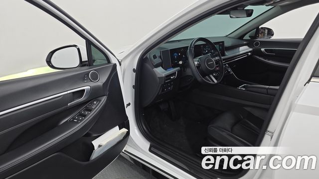 Hyundai Sonata The Edge (DN8) 1.6 Turbo Exclusive 2024 — фото 10
