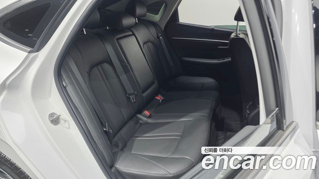Hyundai Sonata The Edge (DN8) 1.6 Turbo Exclusive 2024 — фото 12