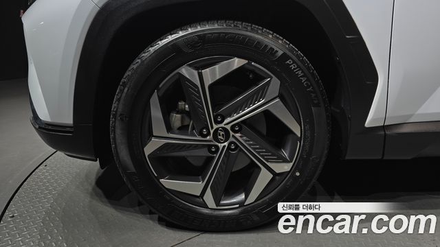 Hyundai Tucson (NX4) Gasoline 1.6 Turbo 2WD Inspiration 2022 — фото 5
