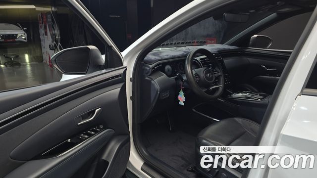 Hyundai Tucson (NX4) Gasoline 1.6 Turbo 2WD Inspiration 2022 — фото 10