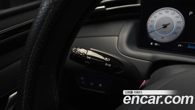 Hyundai Tucson (NX4) Gasoline 1.6 Turbo 2WD Inspiration 2022 — фото 29