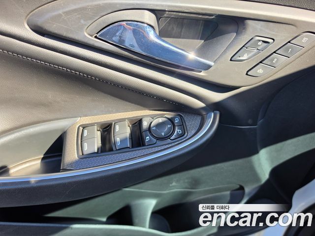 Chevrolet Malibu 1.5 Turbo LT Deluxe 2017 — фото 9