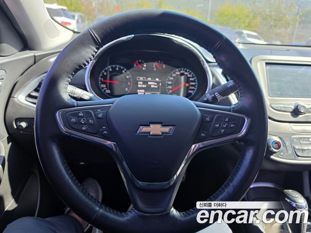 Chevrolet Malibu 1.5 Turbo LT Deluxe 2017 — фото 19