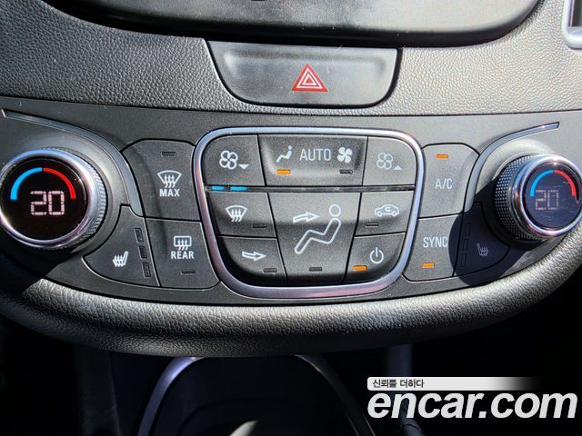 Chevrolet Malibu 1.5 Turbo LT Deluxe 2017 — фото 22